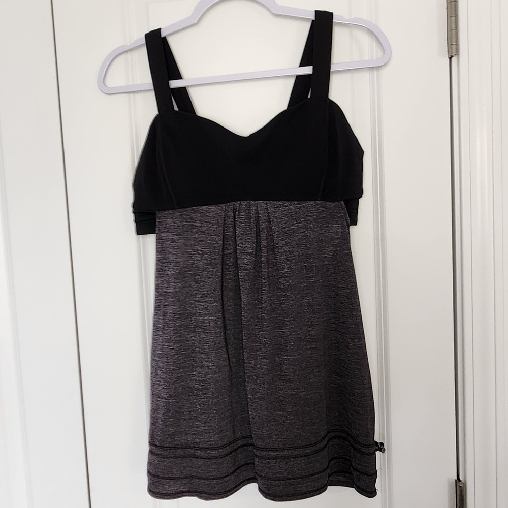 Lululemon Workout Tank Top Built-In Bra Athletic Heathered Gray Black